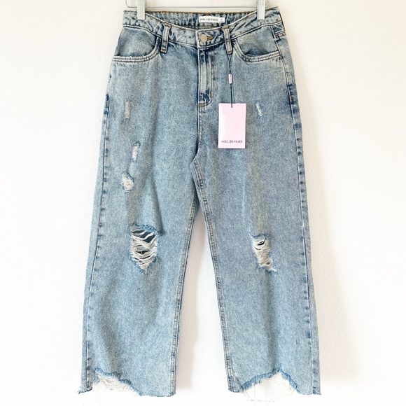 NWT Avec Les Filles Distressed Jeans - Picture 3 of 8